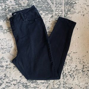 Black Old Navy Rockstar Jeans